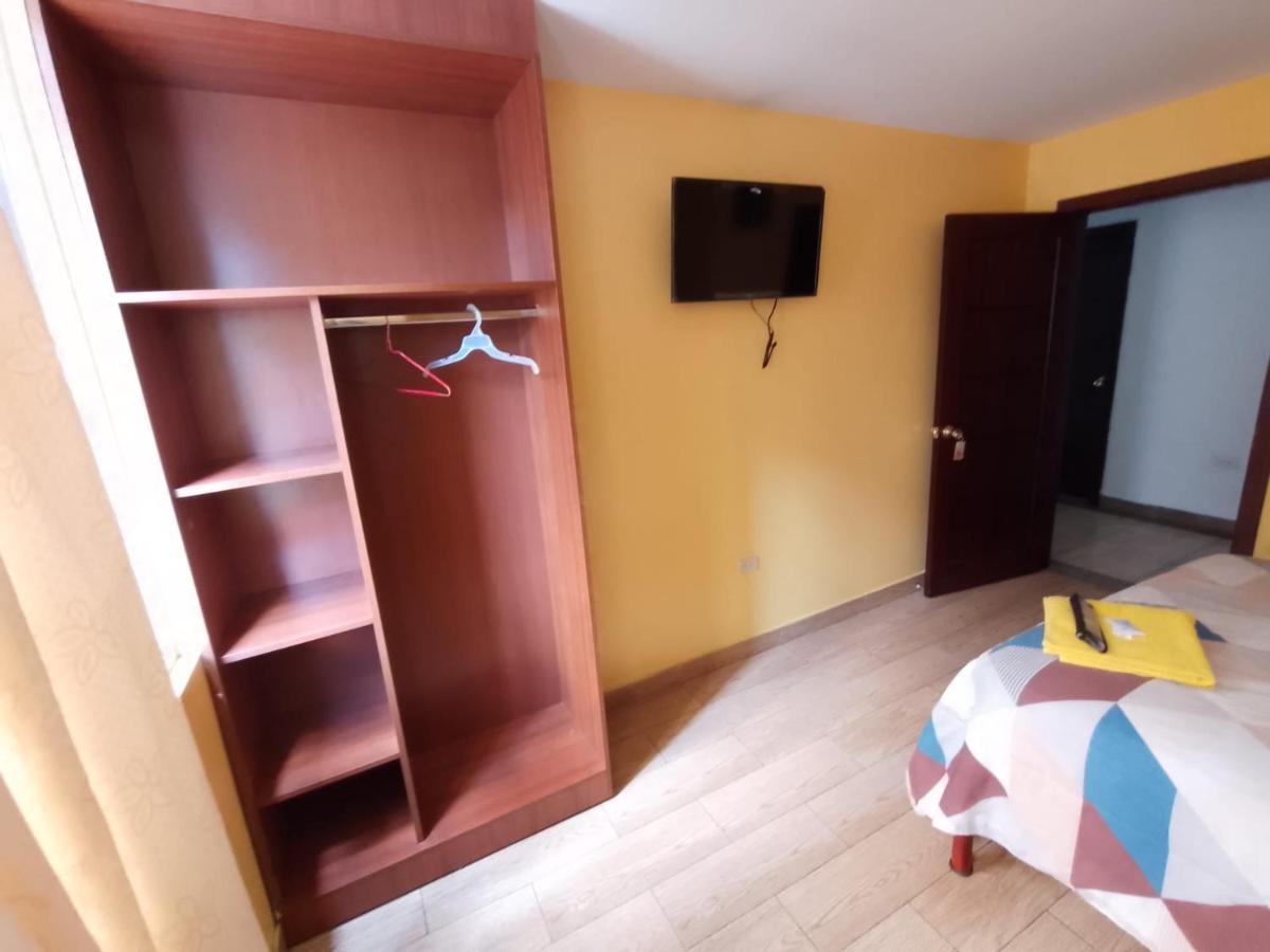 Hotel Residencial Miraflores Loja Exteriör bild