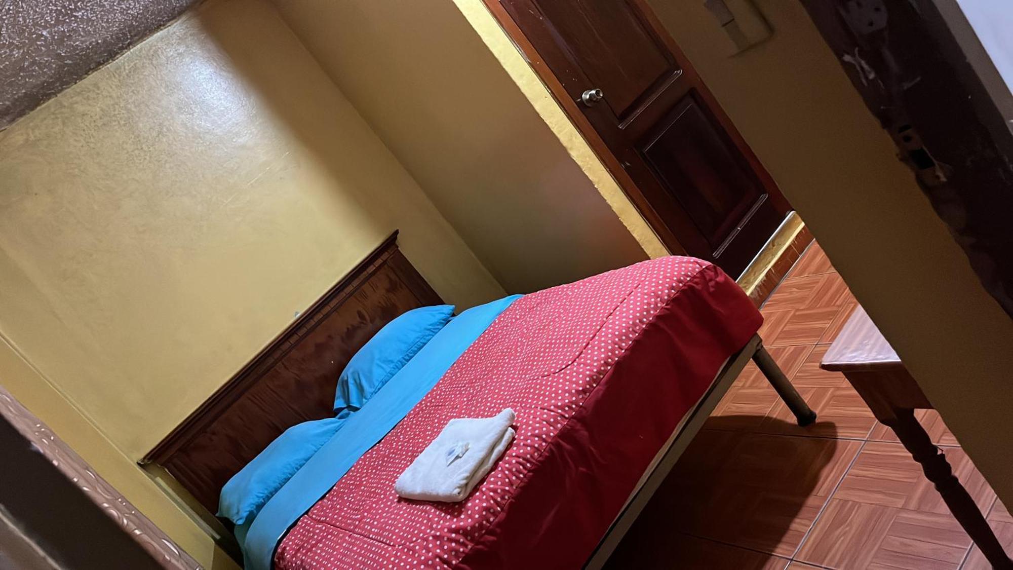 Hotel Residencial Miraflores Loja Exteriör bild